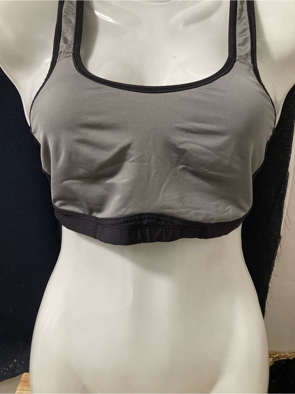 Hanes Metallic Silver Sports Bra Racerback Athleisure Activewear XL